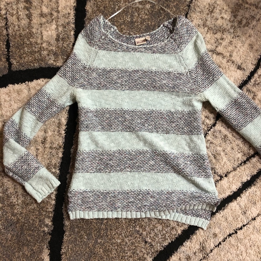 Mudd sweater
